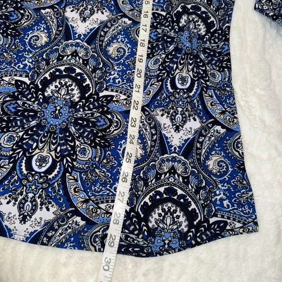 2 x 20$ White House Black Market Blue and Black Ornate Blouse Size M - Picture 4 of 7